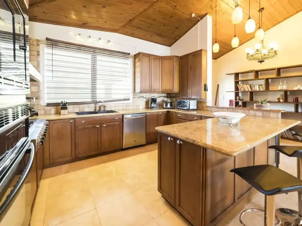 For Sale 5 Bedrooms 3 Baths Oceanfront Villa Sint Maarten Pelican Key 11 11 11zon 11 11zon
