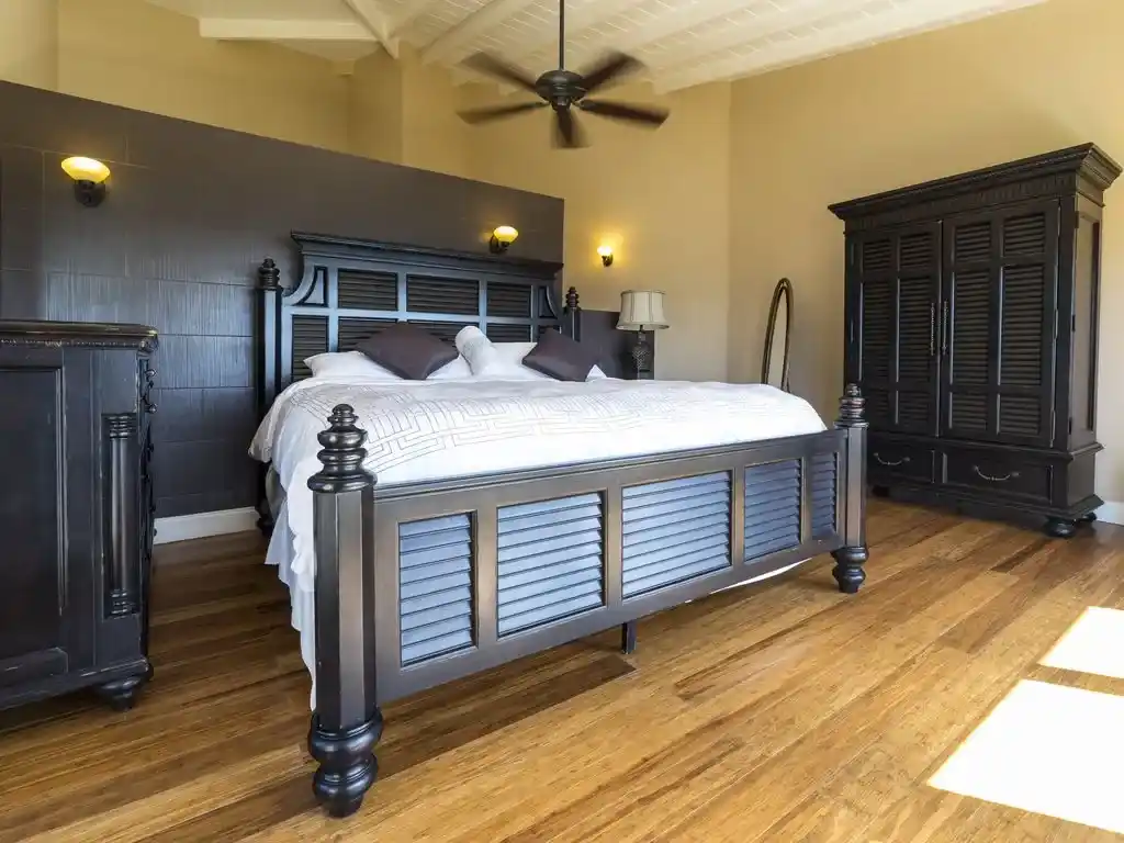 For Sale 5 Bedrooms 3 Baths Oceanfront Villa Sint Maarten Pelican Key 17 17 11zon 17 11zon