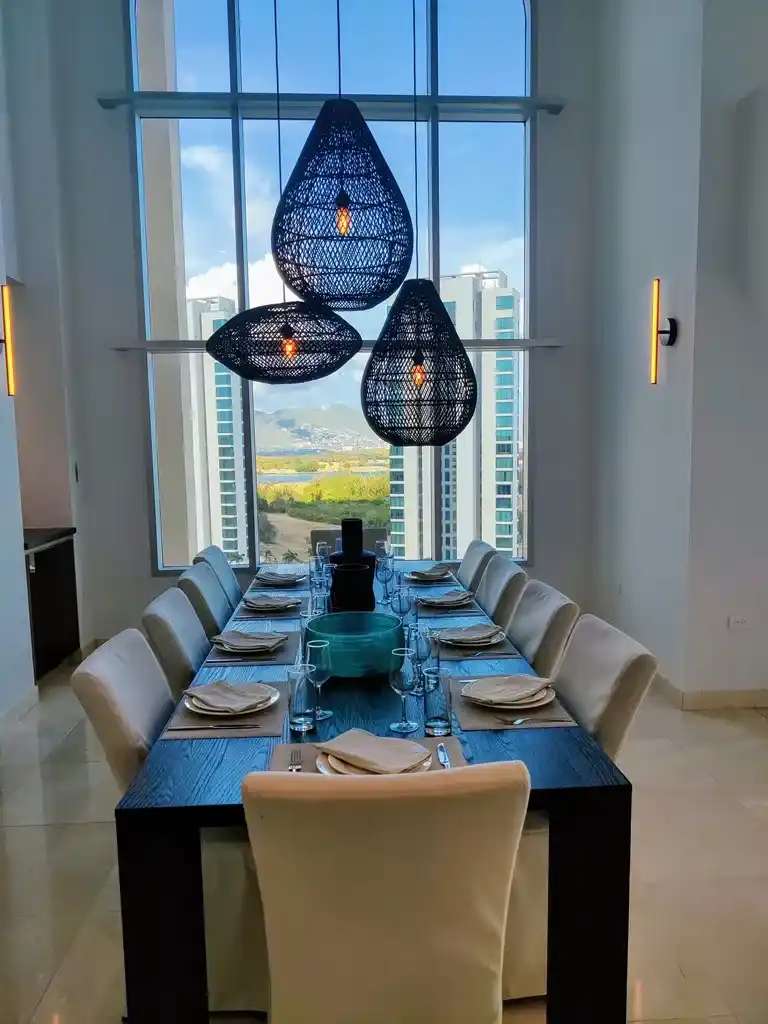 For Sale 5 Bedrooms 5 .5 Bath Ocean Front Penthouse St. Maarten Cupecoy 13 37 11zon 21 11zon