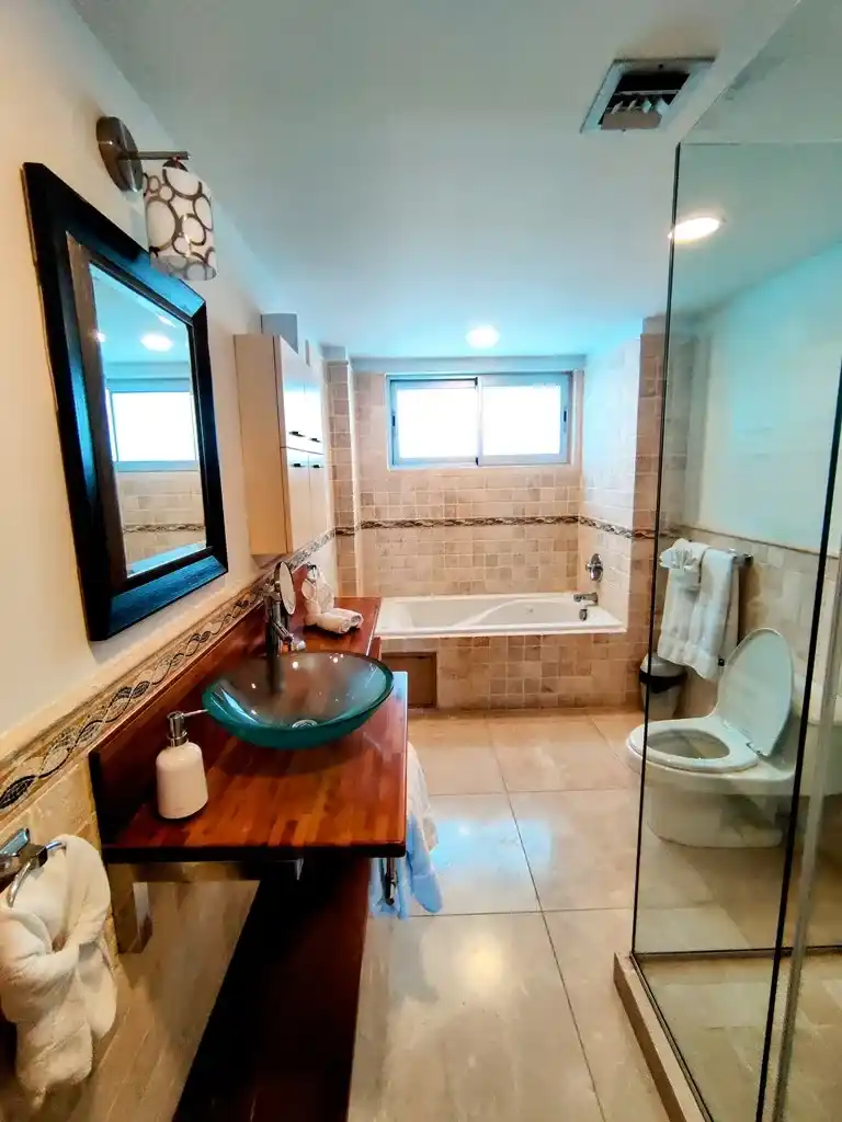 For Sale 5 Bedrooms 5 .5 Bath Ocean Front Penthouse St. Maarten Cupecoy 35 15 11zon 43 11zon