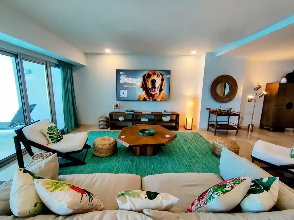 For Sale 5 Bedrooms 5 .5 Bath Ocean Front Penthouse St. Maarten Cupecoy 9 41 11zon 17 11zon