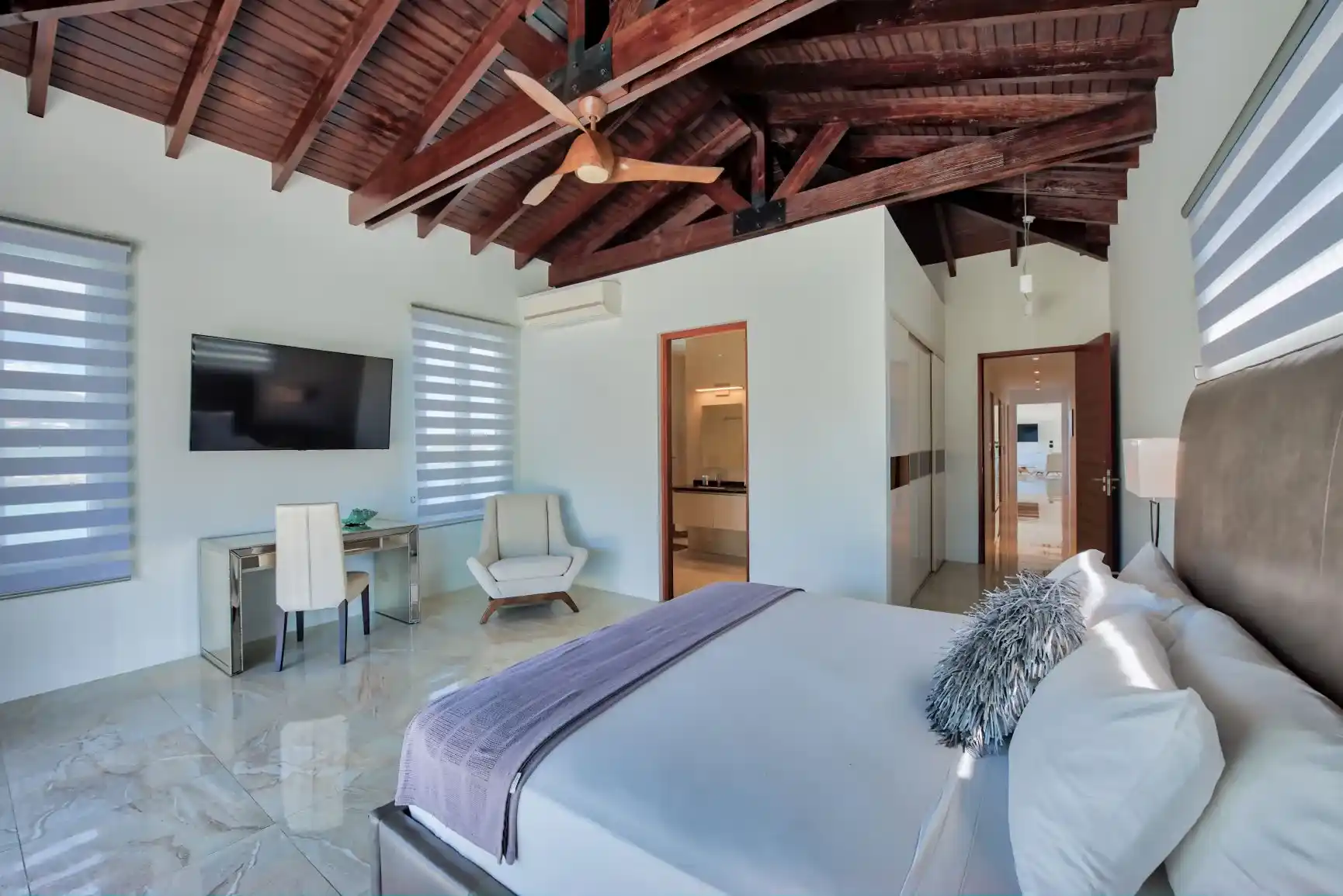 For Sale 6 Bedroom 9 Bath Ocean View Villa Sint Maarten Guana Bay 18 18 11zon 18 11zon
