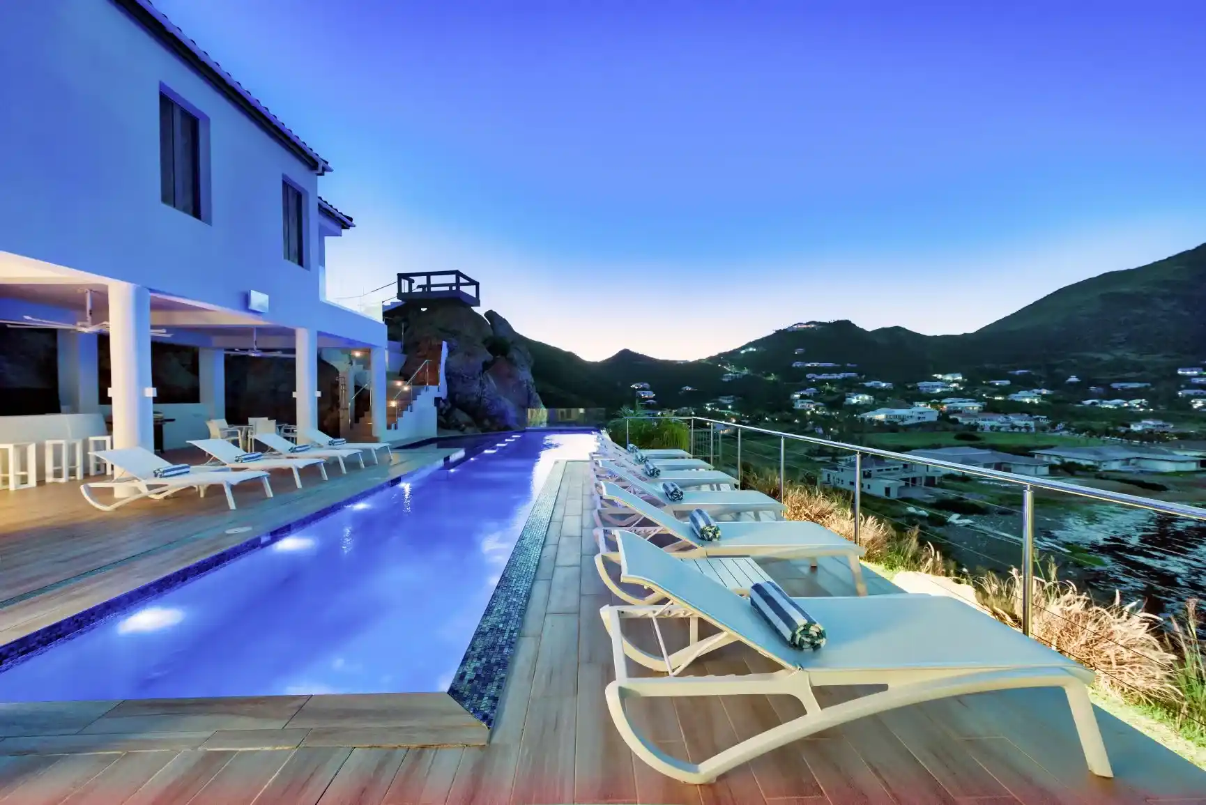 For Sale 6 Bedroom 9 Bath Ocean View Villa Sint Maarten Guana Bay 8 8 11zon 8 11zon