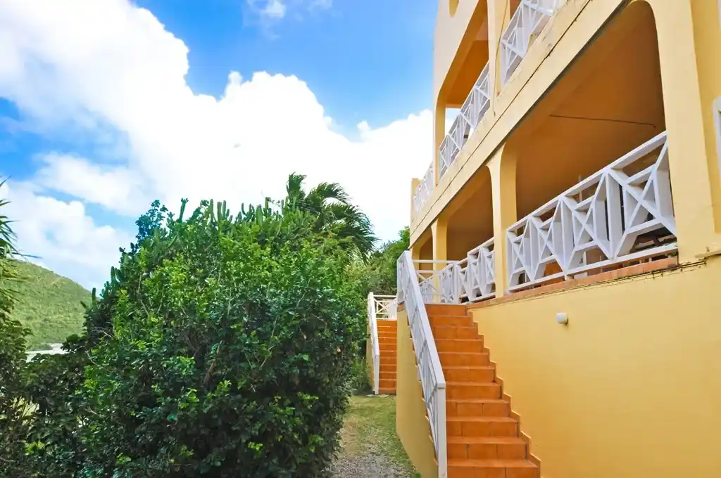 For Sale 6 Bedroom Valley View Villa Sint Maarten Cay Hill 24 24 11zon 24 11zon