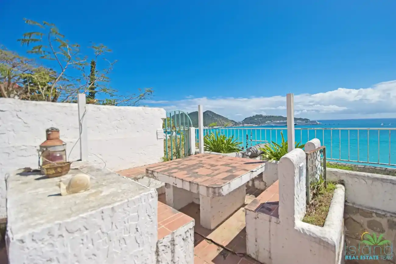 For Sale 7 Bedrooms 7.5 Bath Villa Sint Maarten Little Bay 22 38 11zon 38 11zon