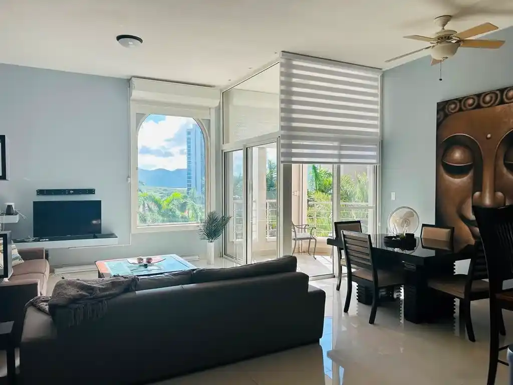 For Sale @ Rainbow Beach Club 2 Bedroom Beachfront Condo 2 7 11zon 7 11zon