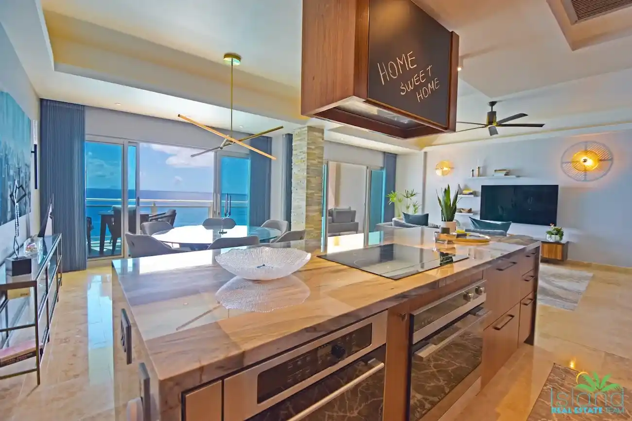 For Sale Ocean Front Condo St. Maarten Cupecoy 14 14 11zon 14 11zon
