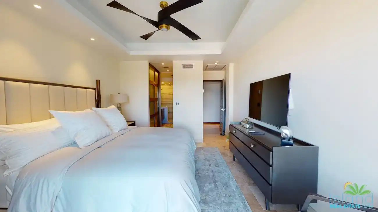 For Sale Ocean Front Condo St. Maarten Cupecoy 18 18 11zon 18 11zon