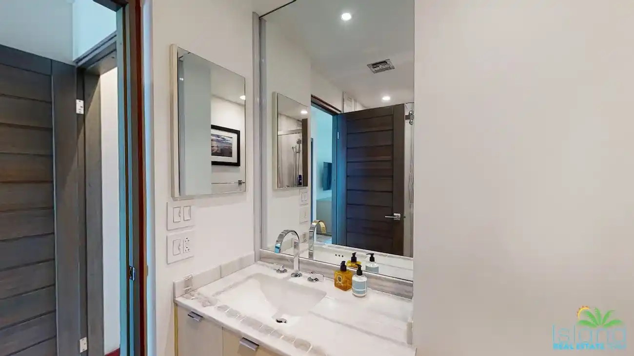 For Sale Ocean Front Condo St. Maarten Cupecoy 23 23 11zon 23 11zon