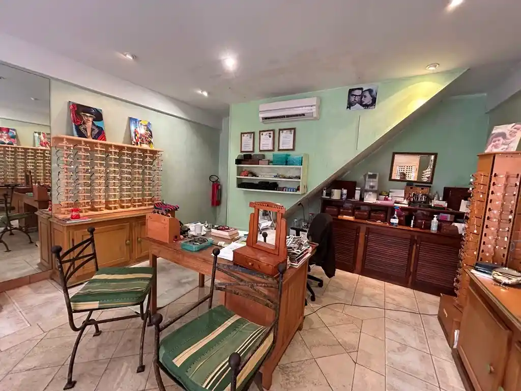 For Sale Retail Store On Front Street St Maarten Philipsburg 7 6 11zon 6 11zon