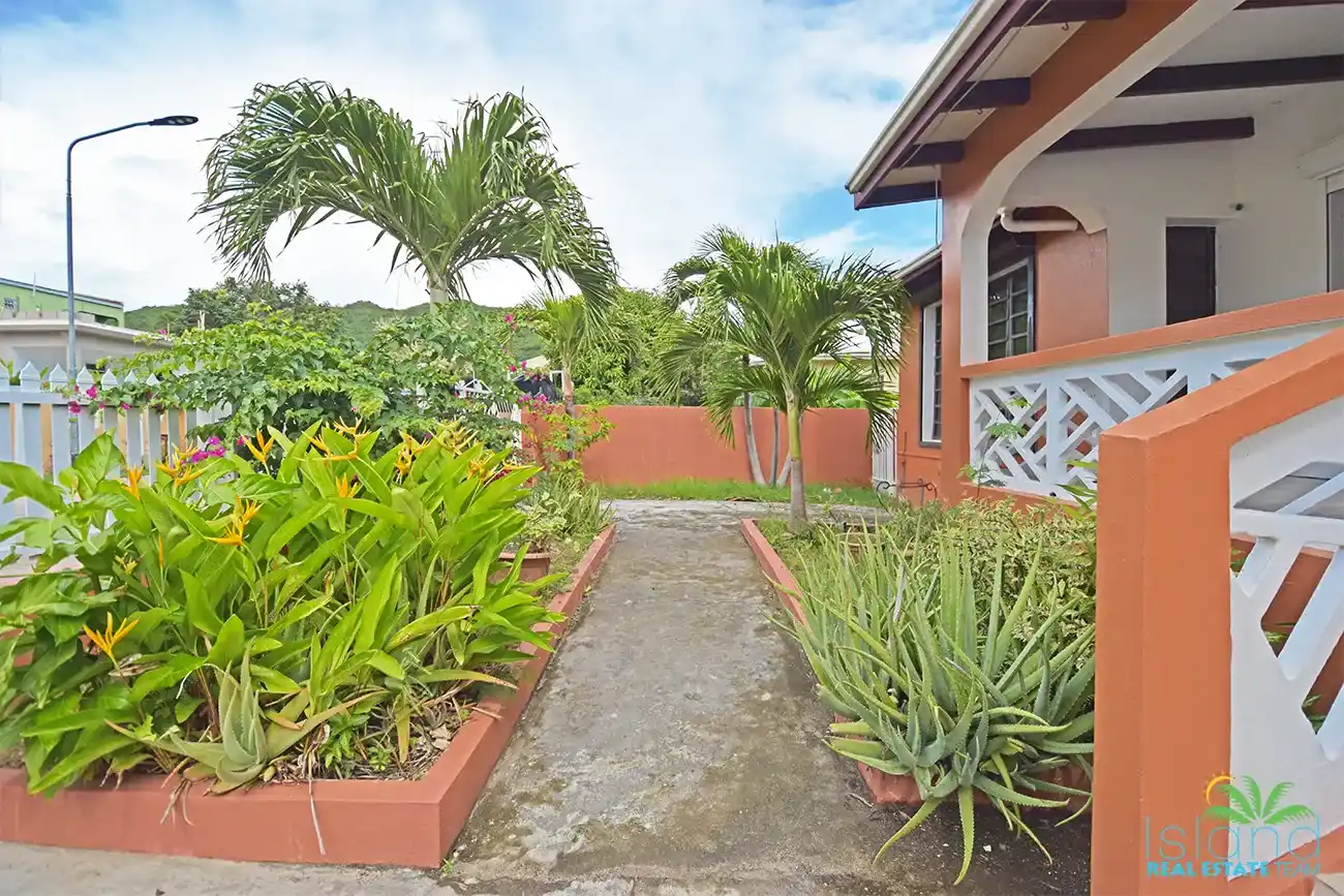 For Sale Retreat Estate Villa Sint Maarten St. Peters 19 19 11zon 19 11zon
