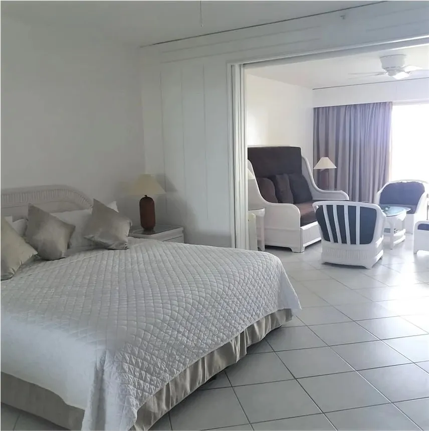 Studio Bed 12 11zon