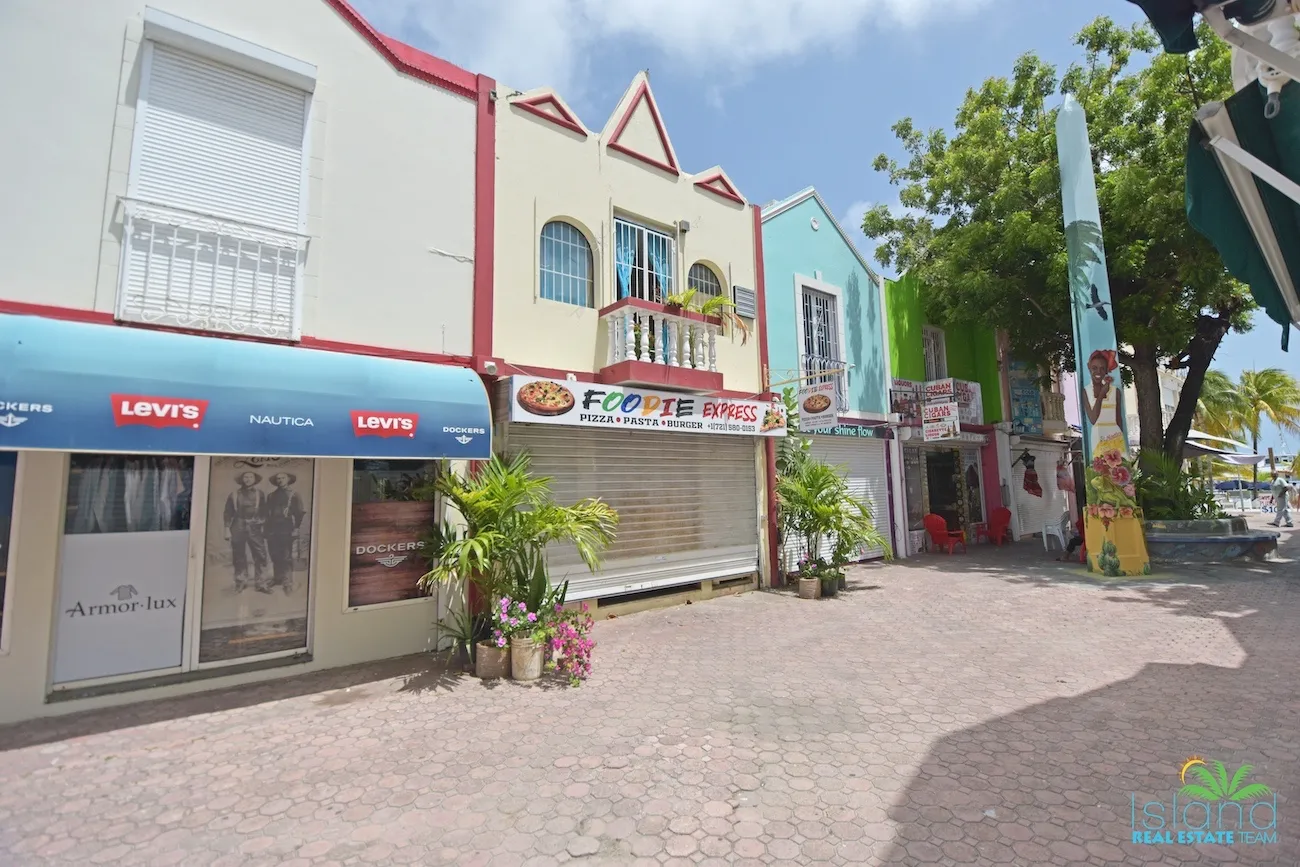 Commercial Space With Apartment In Philipsburg 1 1 11zon