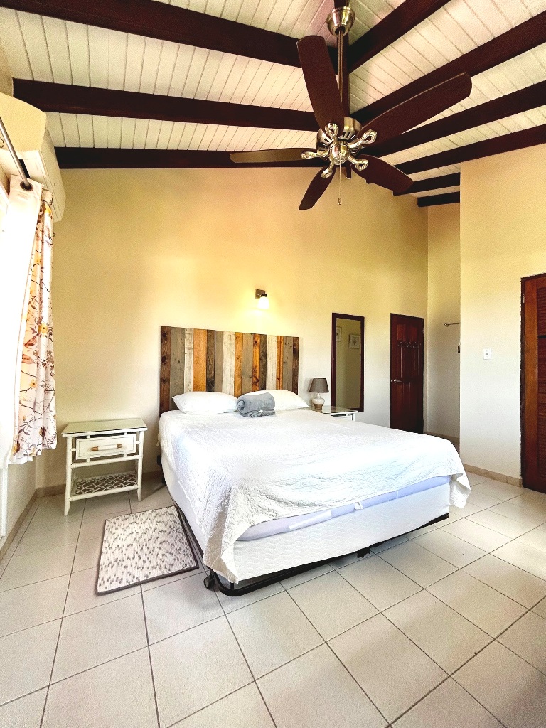 2 bedroom ocean view apartment for rent, sint maarten, pelican key 8