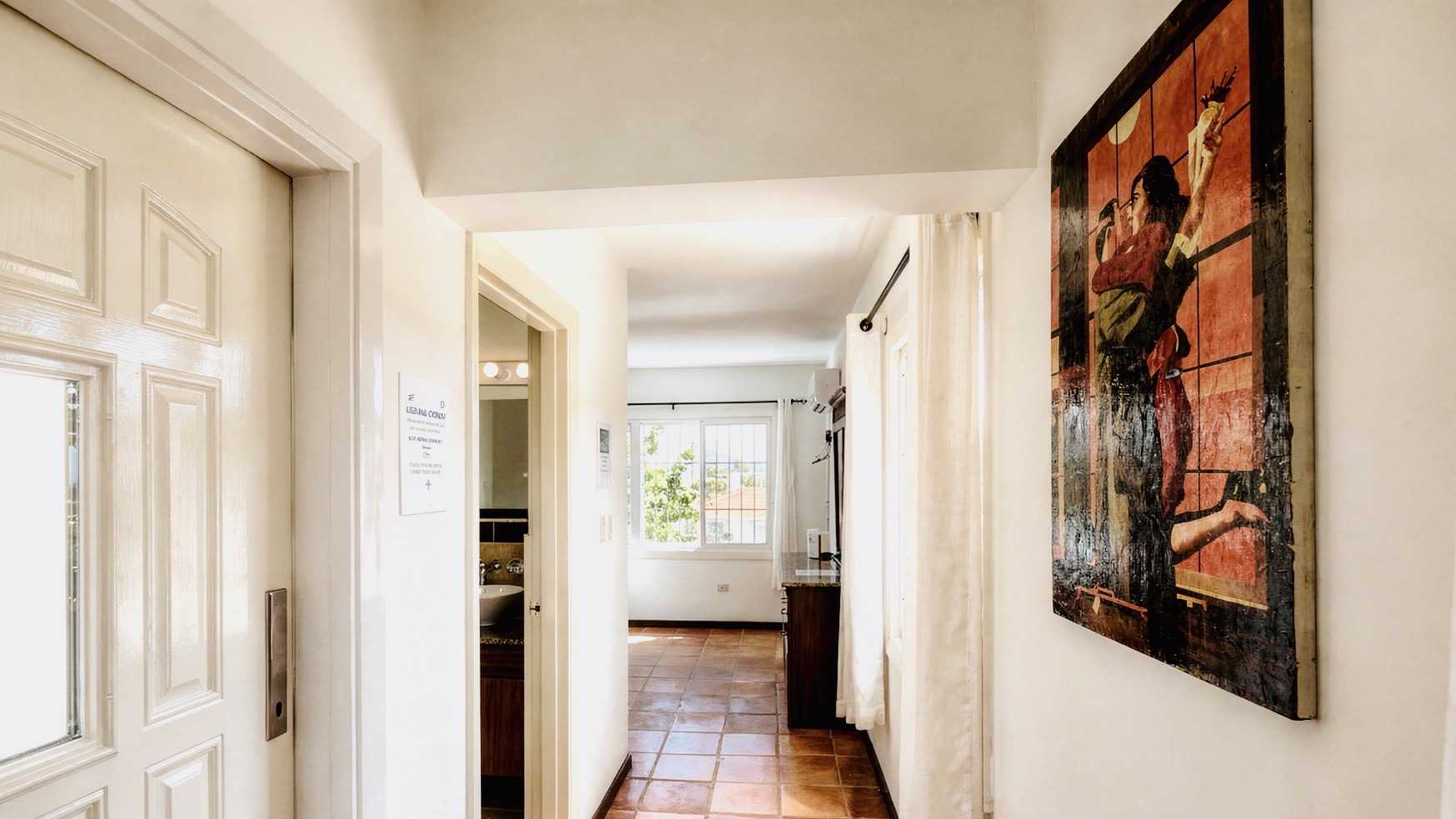 19 Bedroom 4-1 Entrance