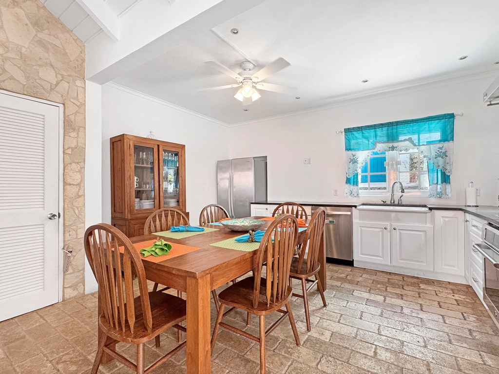 8 Kitchen