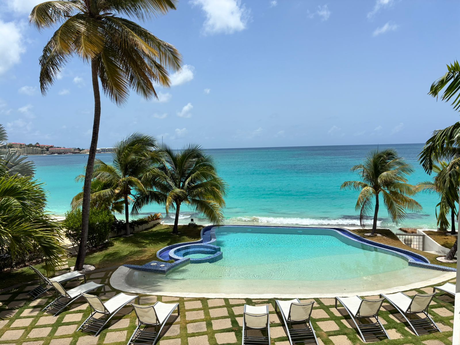 for-sale-2-bedroom-ocean-front-condo-sint-maarten-simpson-bay-16