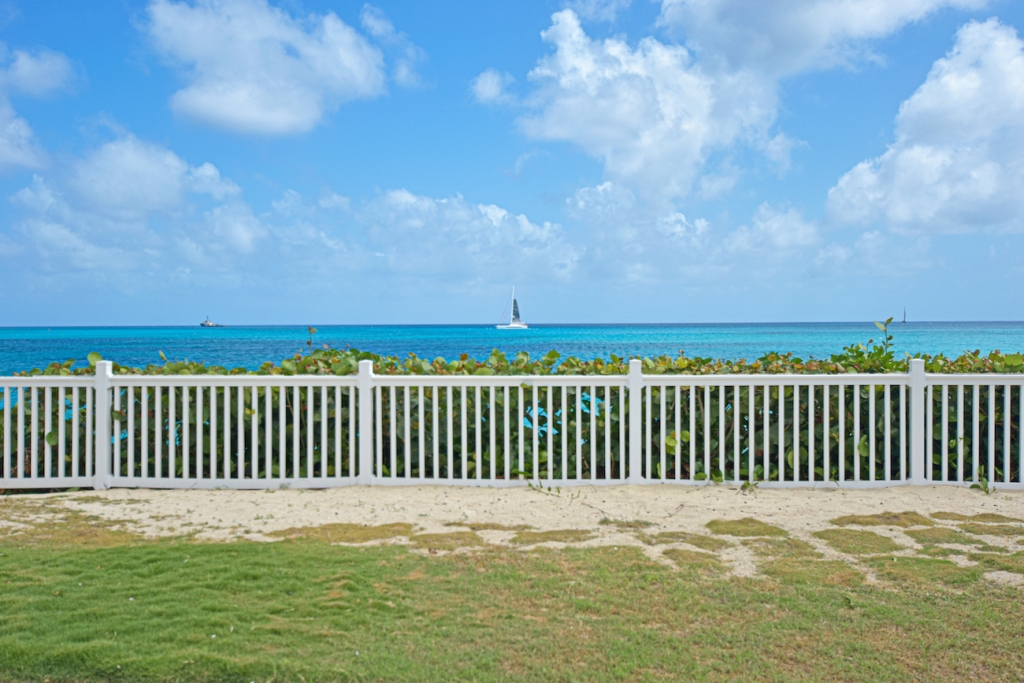 for sale in gated community of Palm Beach, sint maarten, simpson bay 2