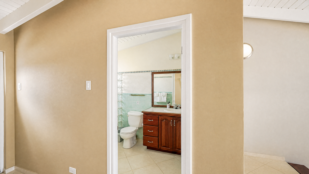 for sale in gated community of Palm Beach, sint maarten, simpson bay 21