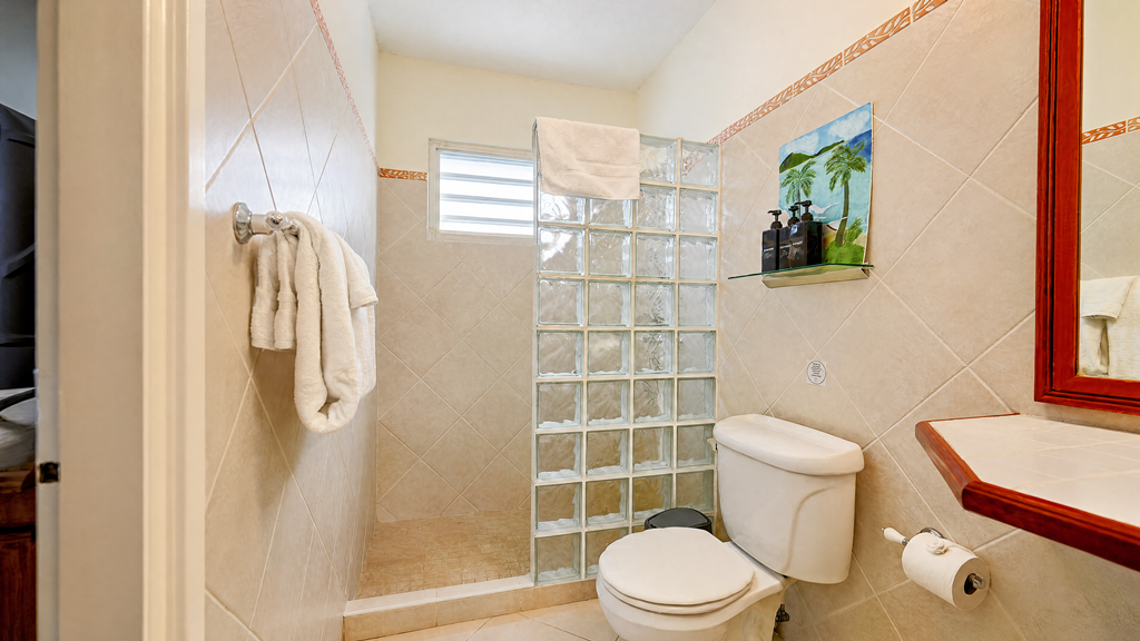 for sale in gated community of Palm Beach, sint maarten, simpson bay 29