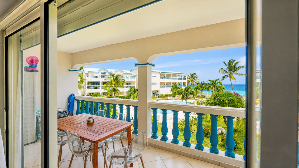 for sale in gated community of Palm Beach, sint maarten, simpson bay 3