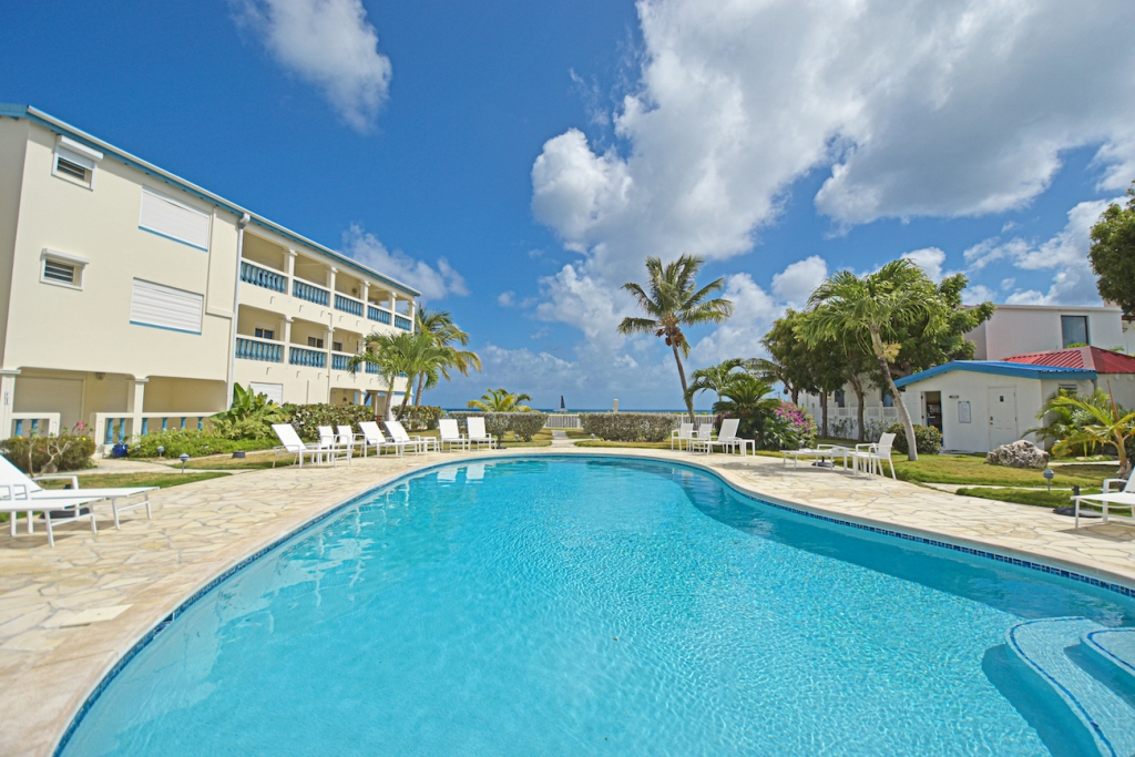 for sale in gated community of Palm Beach, sint maarten, simpson bay 30