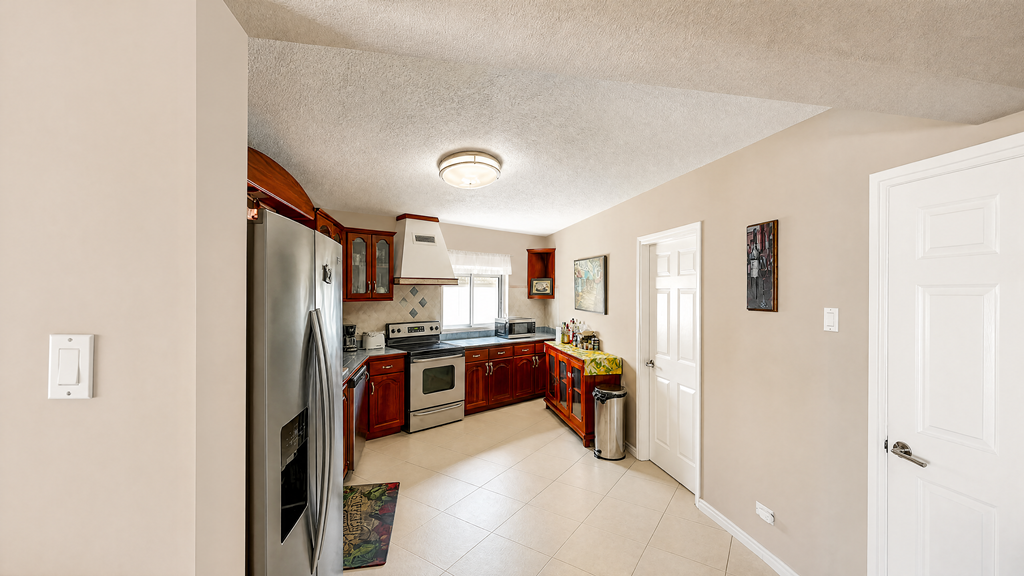 for sale in gated community of Palm Beach, sint maarten, simpson bay 9