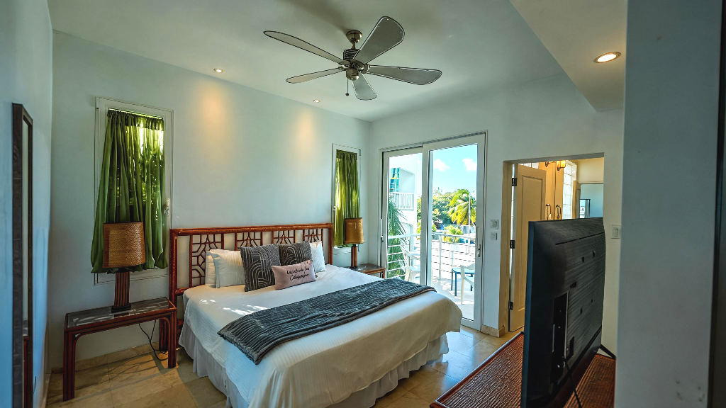 for sale in the gated development of Aqualina, 3 bedroom beachfront condo, sint maarten, simpson bay 12