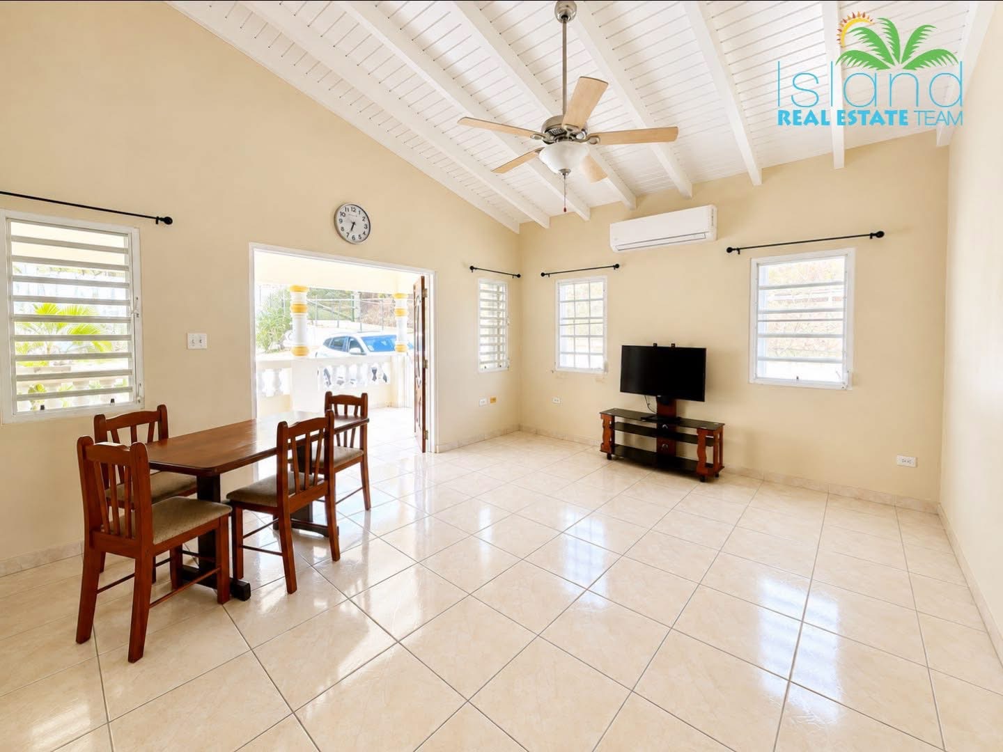 2 bedroom apartment for rent, st. maarten, guana bay 2