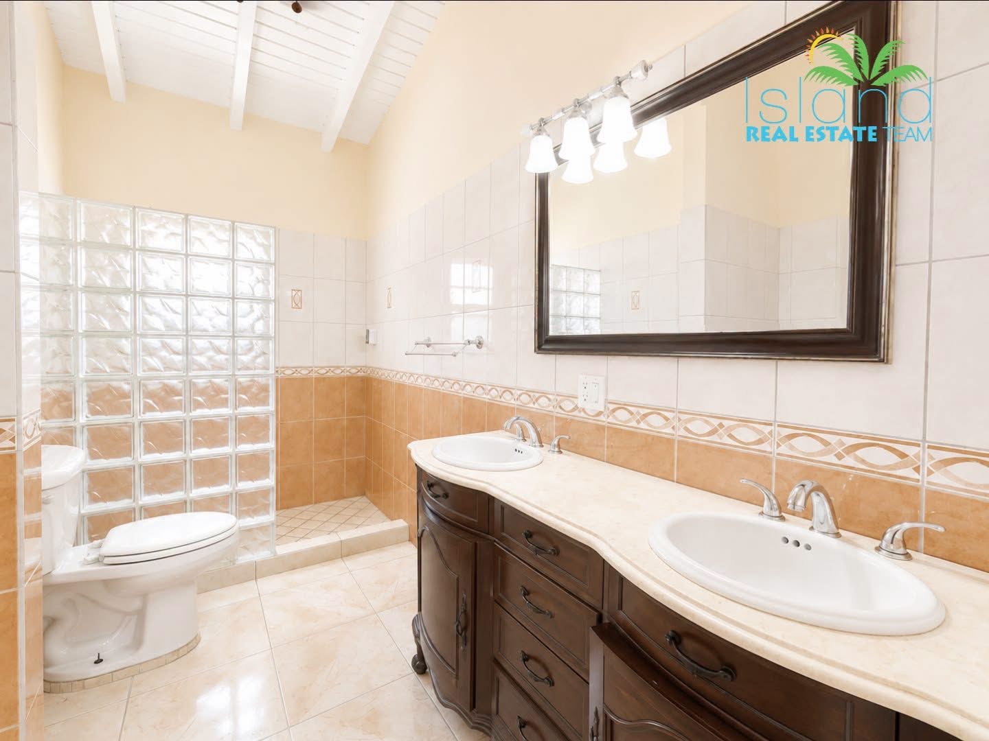 2 bedroom apartment for rent, st. maarten, guana bay 7