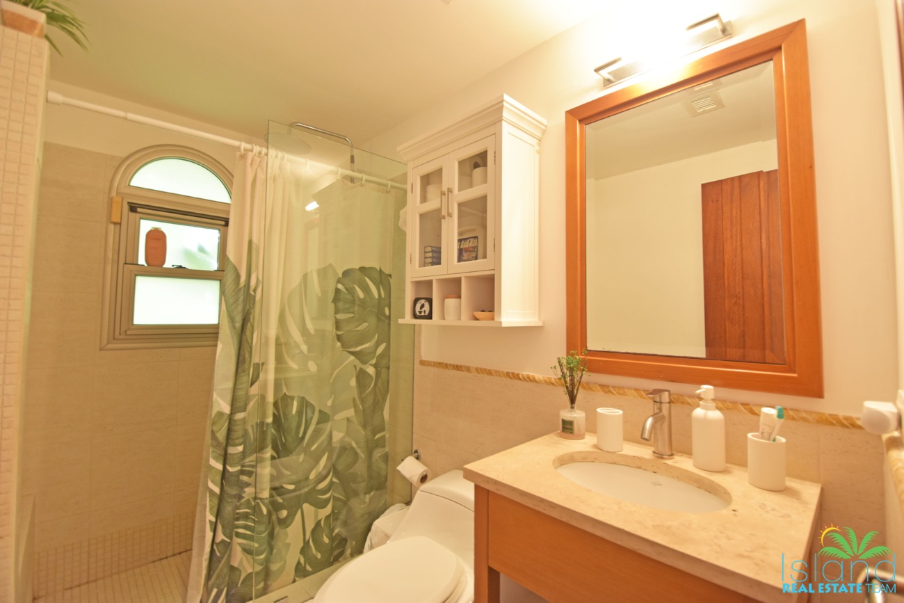 2 bedroom lagoonfront condo for sale in gated community, st. maarten, simpson bay 15