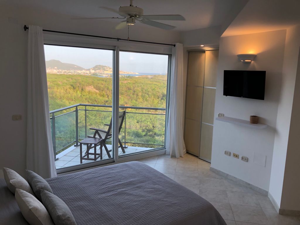 for sale, 1 bedroom, 1.5 bath ocean view condo, sint maarten, maho 13